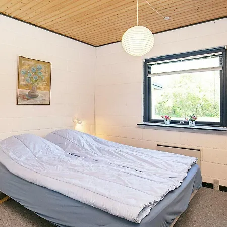 6 Person In Sp Ttrup Holiday home *