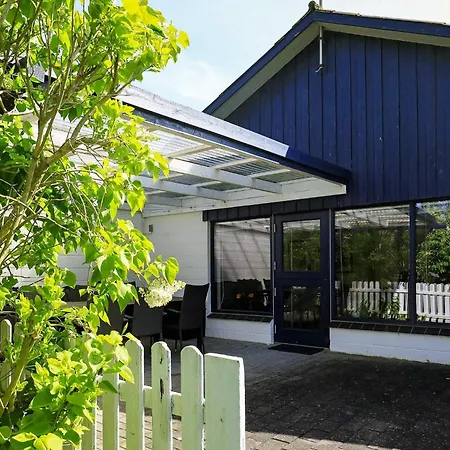 6 Person In Spottrup-by Traum * Spottrup